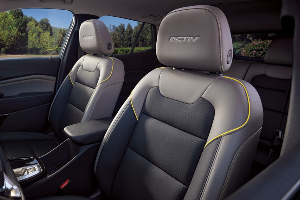 TRAX CROSSOVER Design Feature (ACTIV)