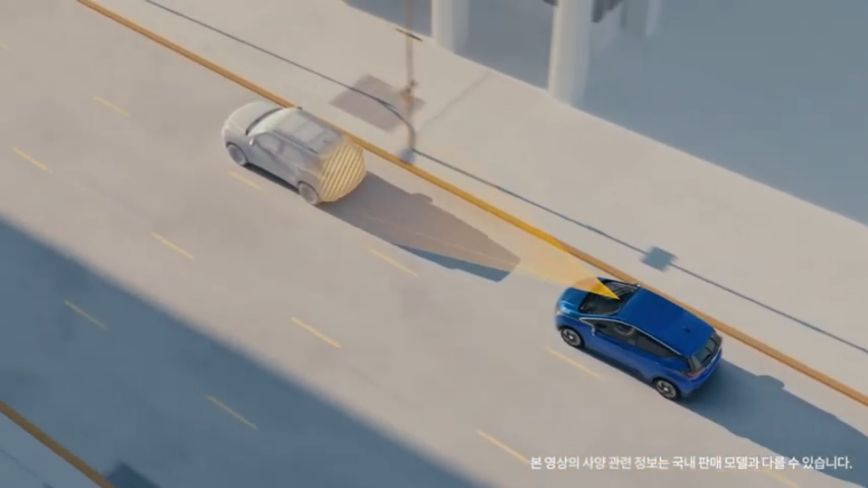 2022 Chevrolet Bolt EUV Safety Features: Forward Collision Warning System and Forward Distance Detection System Video