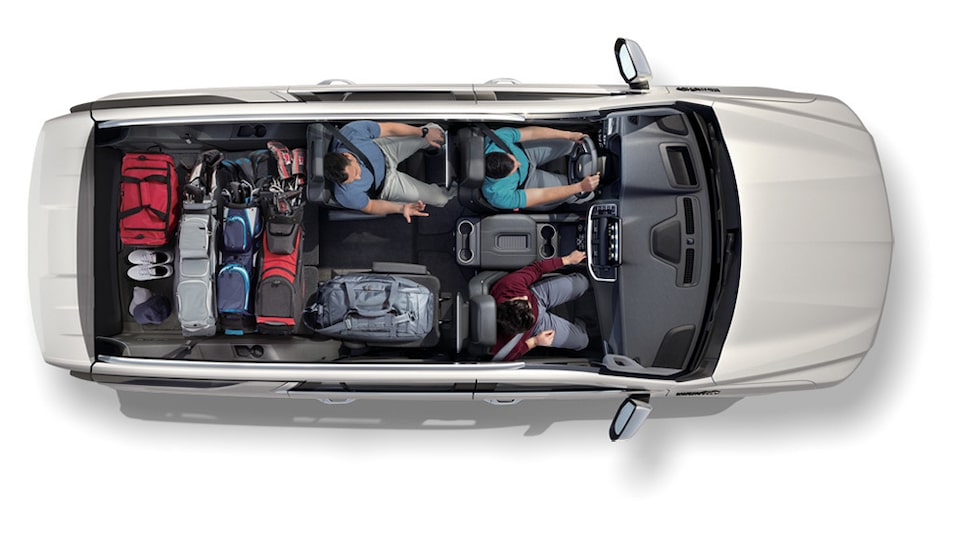 2022 Chevrolet tahoe Photography: Cargo management Golf Trip