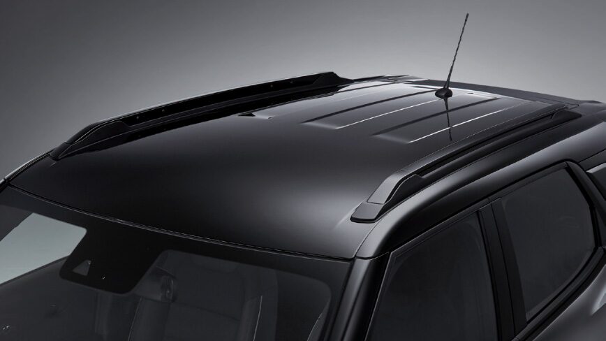 2022 Chevrolet trailblazer Trims: RS Midnight Black roof
