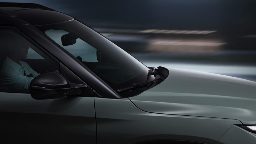 2024 Chevrolet trailblazer Photography: Wind Shield