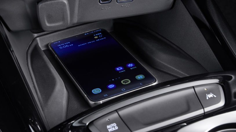 2024 Chevrolet trax cross over Photography: wirless system