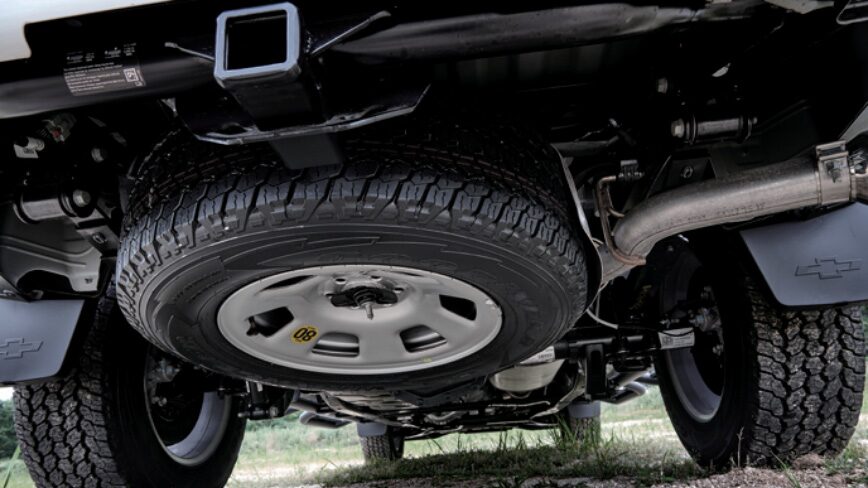 2022 Chevrolet Colorado Photography: Spare tire