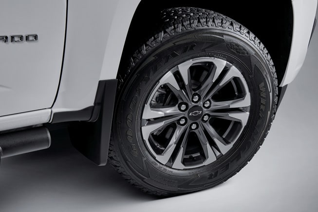 2022 Chevrolet Colorado Photography: Z71-X wheel
