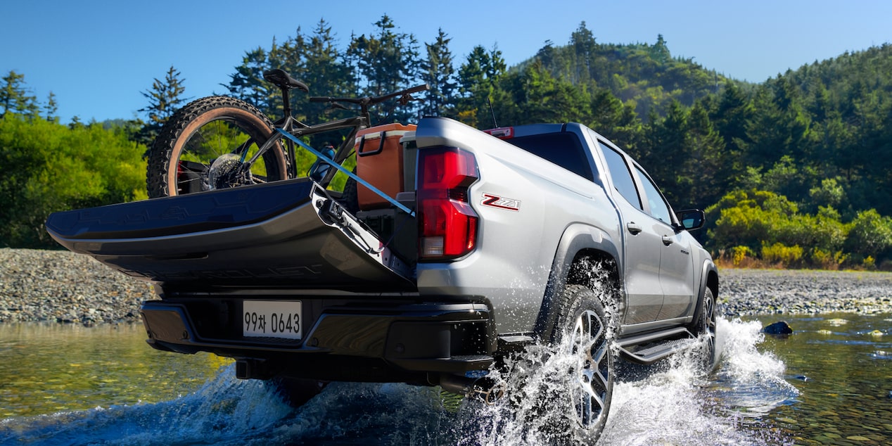 2024 Chevrolet Colorado Photography:  Exterior 14