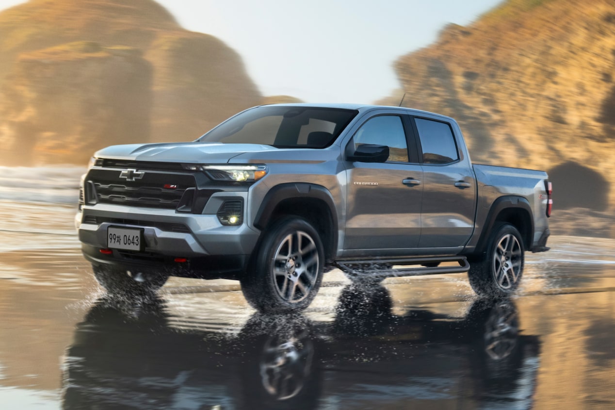 2024 Chevrolet Colorado Photography:  Exterior 3