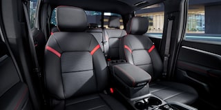 2024 Chevrolet Colorado Photography:  Interior 2