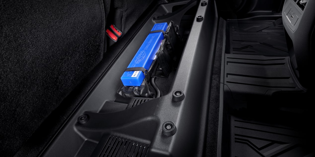 2024 Chevrolet Colorado Photography:  Interior 4